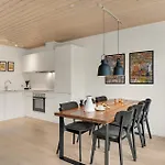 Apartman 3 Bedroom Lovely In Slagelse