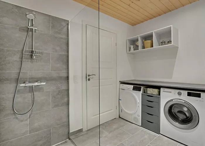 Διαμέρισμα 3 Bedroom Lovely In *
