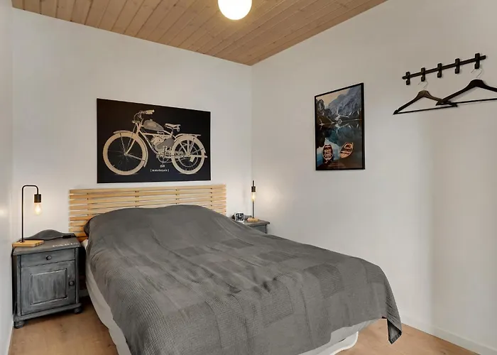3 Bedroom Lovely In